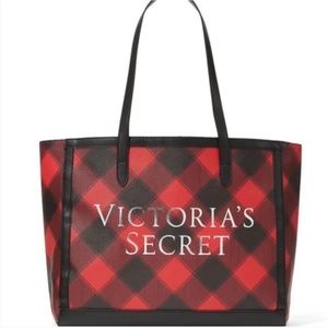 Victoria’s Secret Holiday Christmas 2021 faux leather Tote Red Black